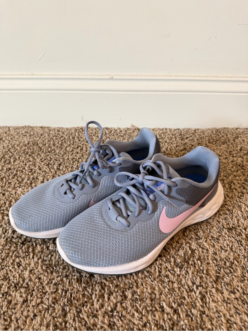 Lightweight Nike Revolution 6 Next Nature Women’s Shoes Size 9